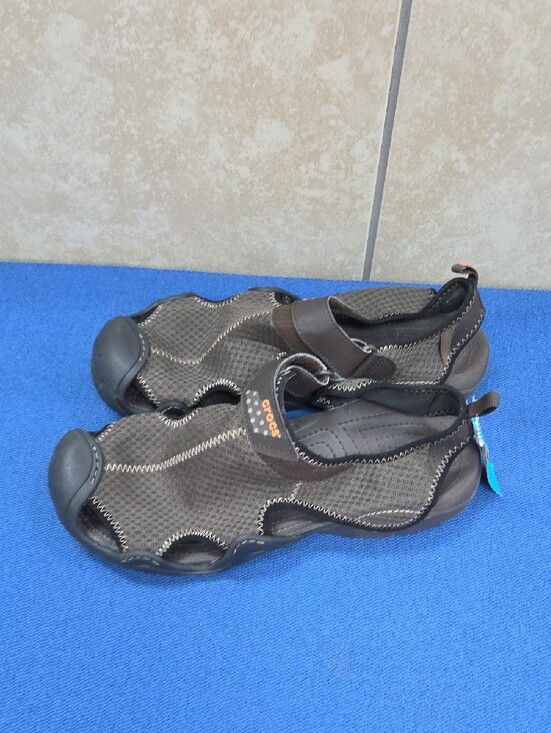 Sandals_&_Flip_Flops